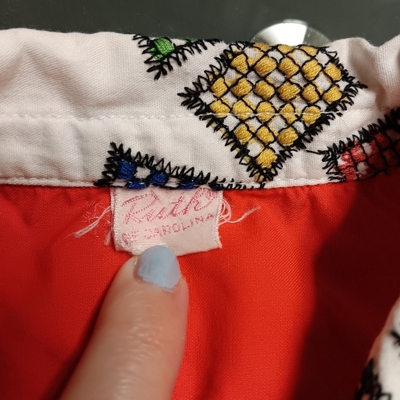 VTG RUTH of CAROLINA Girls Shirt Top 1950s 1960s Red Patch Design Size Medium - Picture 6 of 7